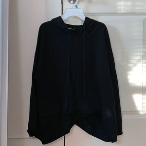 black sweatshirt w/ hood